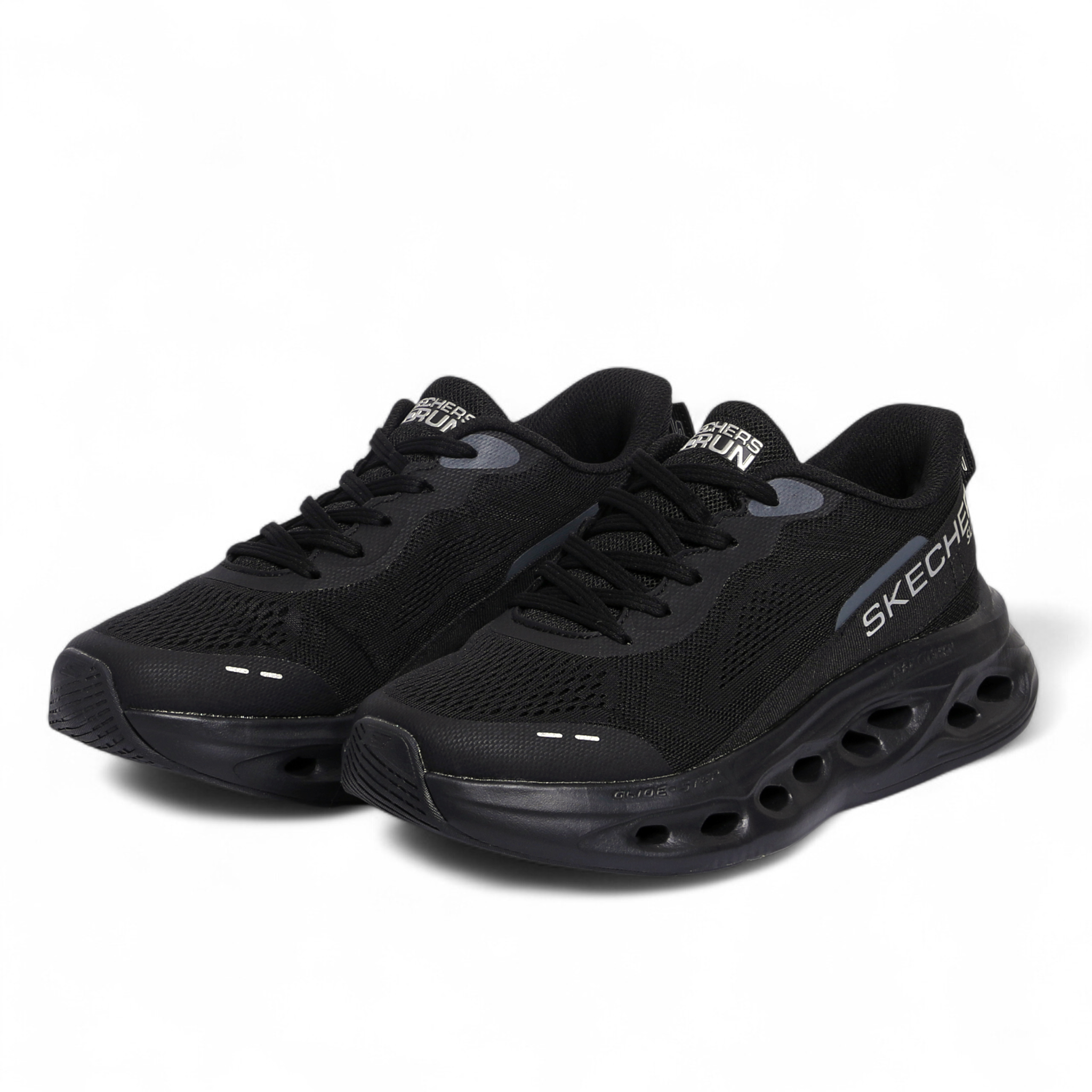 Skechers MAX CUSHIONING GLIDE-STEP – Smooth Comfort & Everyday Performance in Black - Image 2