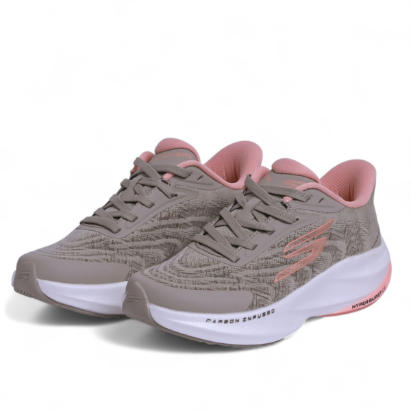 Skechers Slip-Ins – Hyper Burst Ice, Carbon Infused & Hyper Arc Comfort in Beige