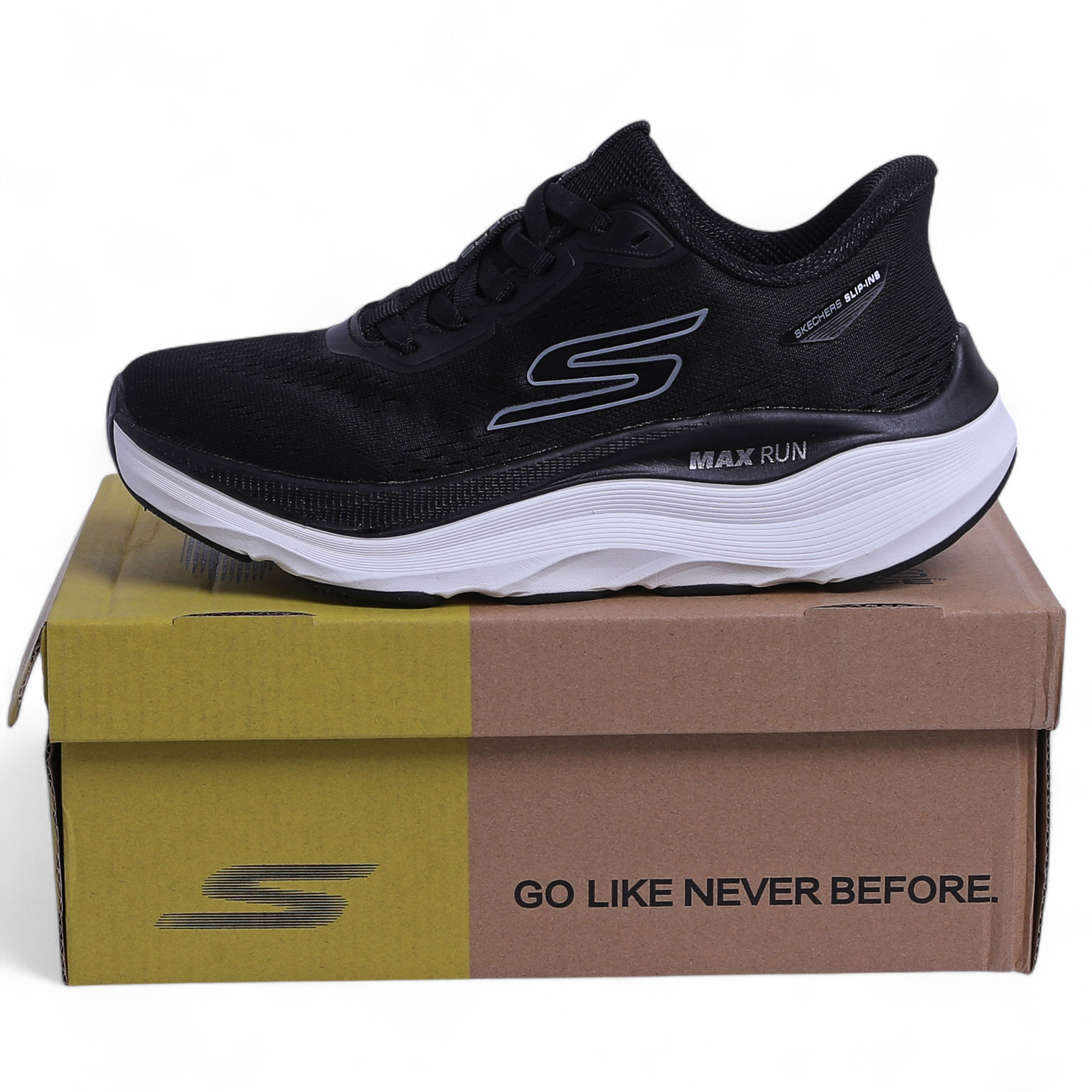 SKECHERS MAX-RUN SLIP-INS –  Comfort & Performance in Black - Image 6