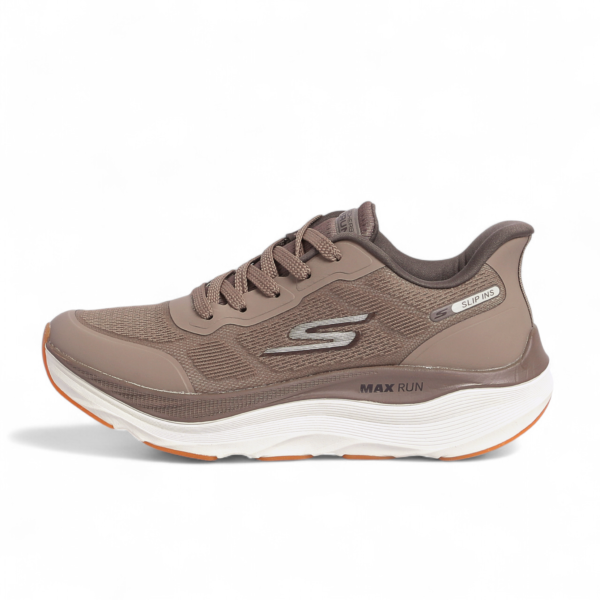 SKECHERS MAX-RUN SLIP-INS, Comfort & Performance in Beige