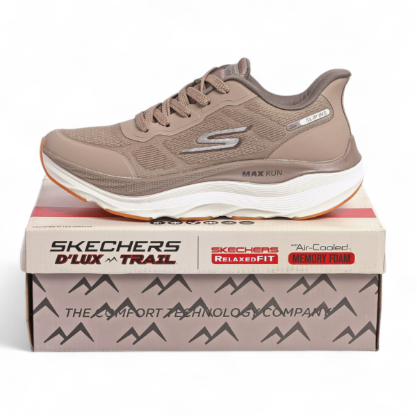 SKECHERS MAX-RUN SLIP-INS, Comfort & Performance in Beige