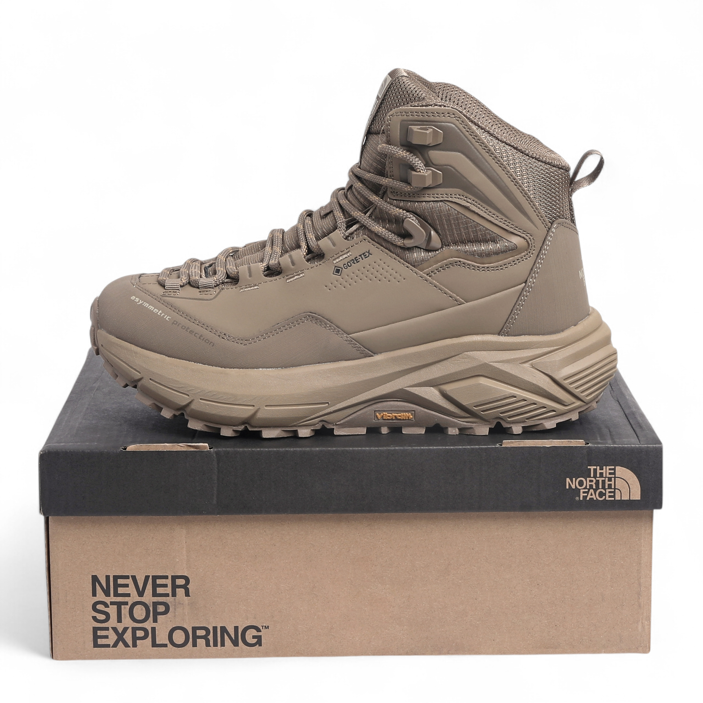 The Noth Face Hiking GTX – Waterproof Protection for Every Trail in Beige - Image 5