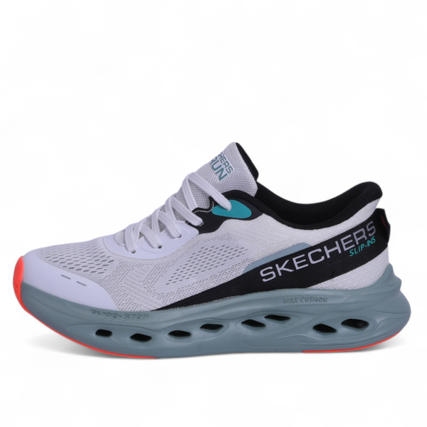 Skechers MAX CUSHIONING GLIDE-STEP – Smooth Comfort & Everyday Performance in White