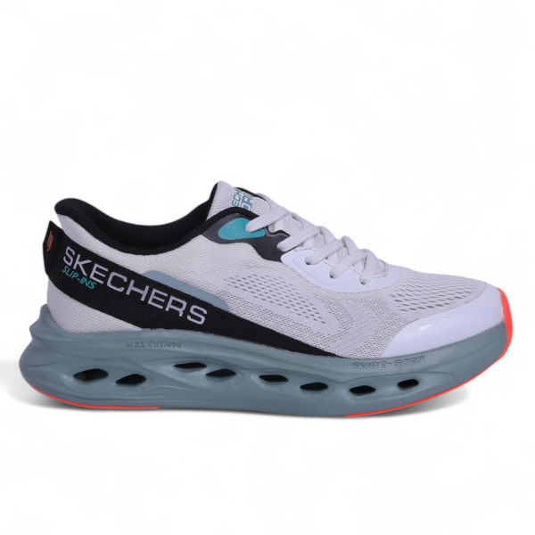 Skechers MAX CUSHIONING GLIDE-STEP – Smooth Comfort & Everyday Performance in White