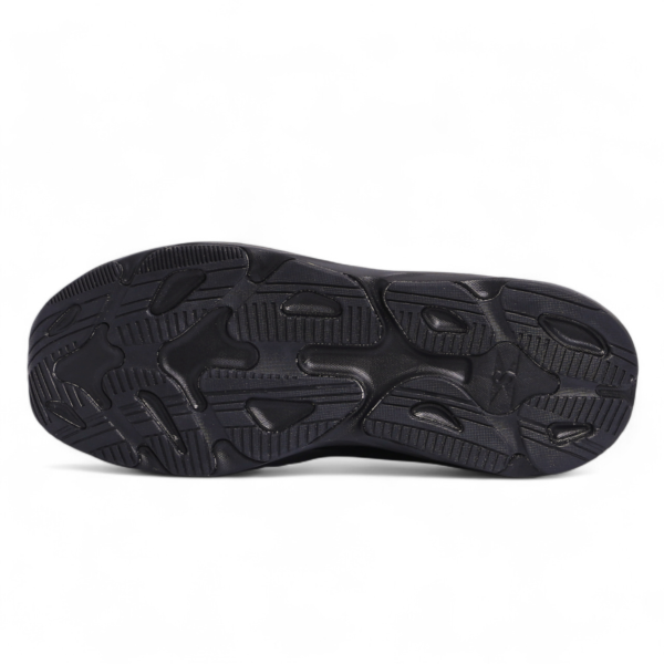 SKECHERS MAX-RUN SLIP-INS –  Comfort & Performance - in Black