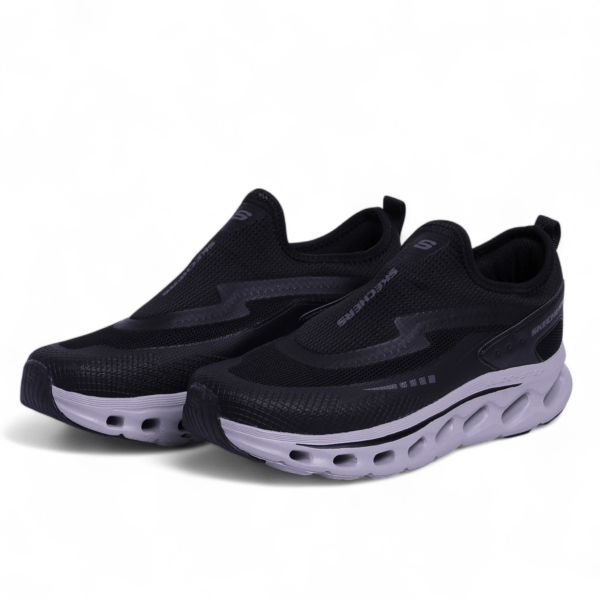 Skechers Glide-Step Men’s Shoes – Smooth Comfort in Every Step in Black