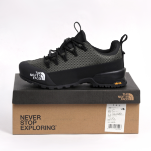 The North Face Glenclyffe Low – Lightweight Outdoor Hiking Shoe in Black & Green - Image 3