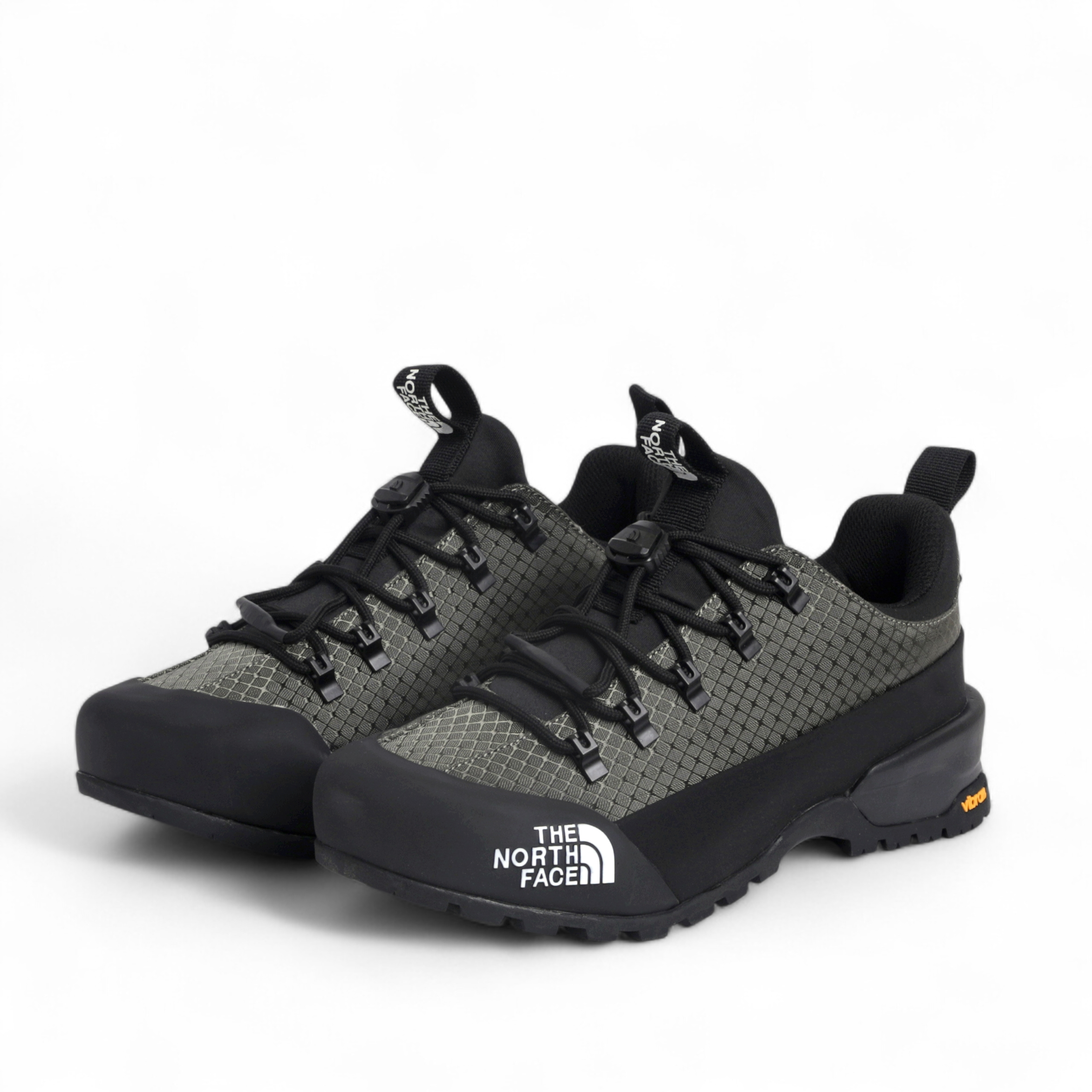 The North Face Glenclyffe Low – Lightweight Outdoor Hiking Shoe in Black & Green - Image 2