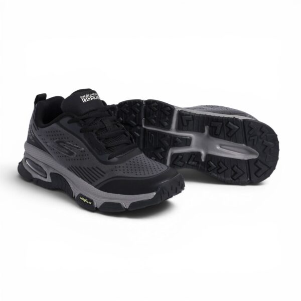 Skechers GO RUN – Lightweight Performance & Everyday Comfort in Dark grey