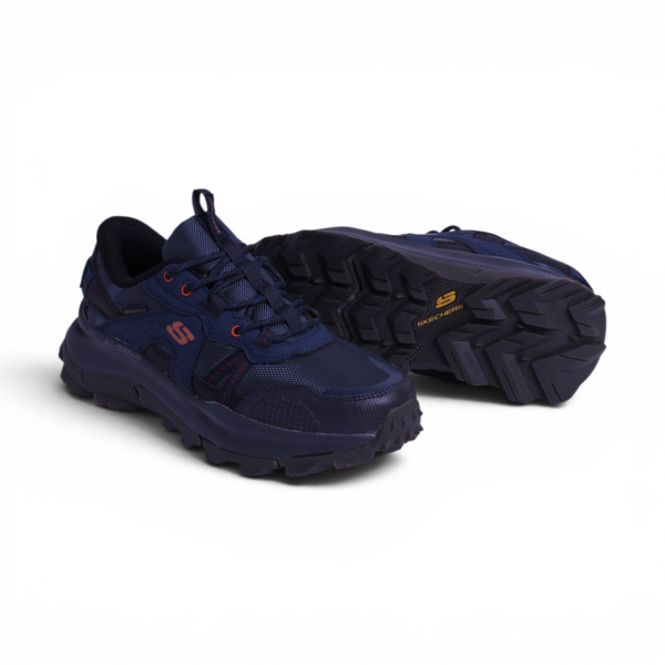 Skechers Slip-ins John Deere Relaxed Fit Equalizer 5.0 Trail in Navy