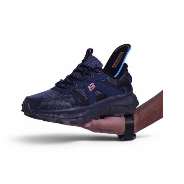 Skechers Slip-ins John Deere Relaxed Fit Equalizer 5.0 Trail in Navy