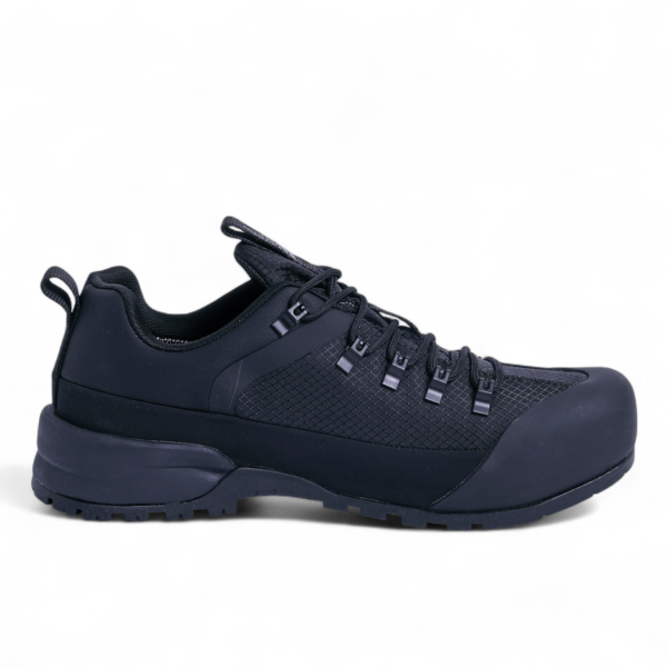 The North Face Glenclyffe Low – Lightweight Outdoor Hiking Shoe in Black