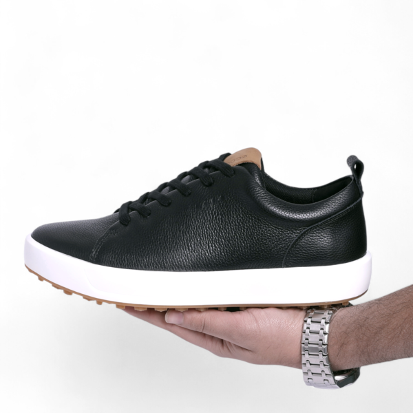 ECCO Soft 7 Runner M – Everyday Comfort & Modern Style EF in Black & White