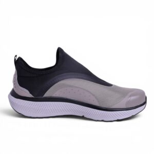 Skechers Ultra Flex Slip-ins in Beige & Black - Image 4