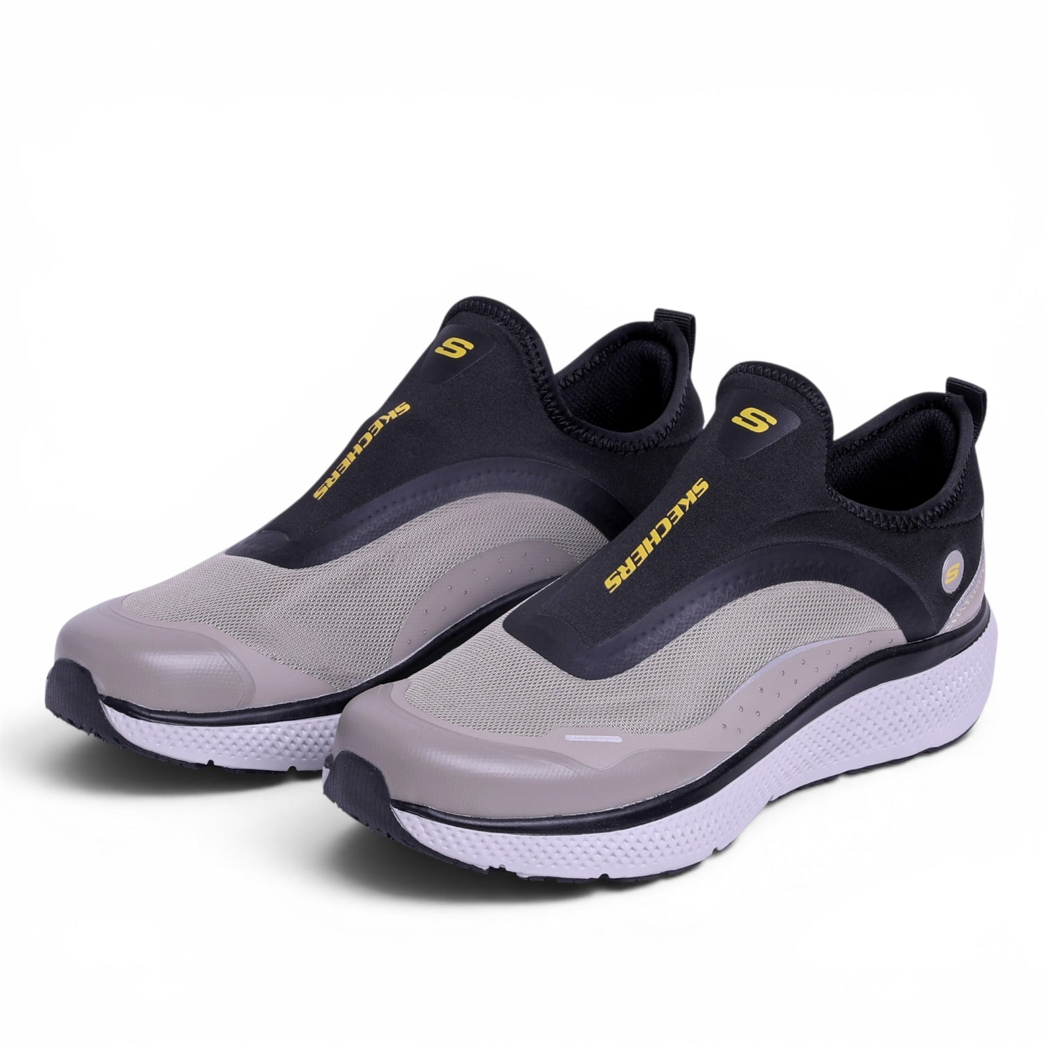 Skechers Ultra Flex Slip-ins in Beige & Black - Image 2