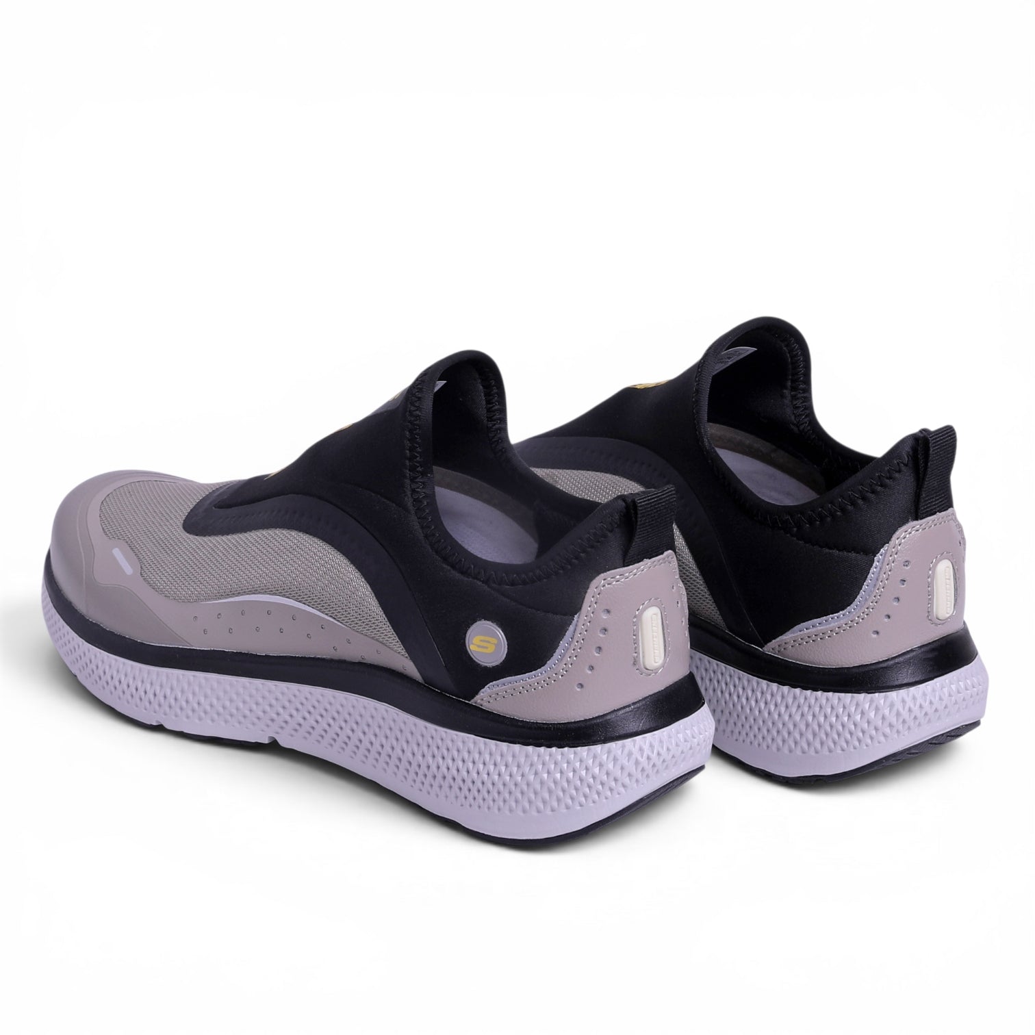 Skechers Ultra Flex Slip-ins in Beige & Black - Image 5