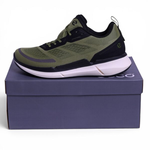 ECCO BIOM 2.2 Natural Motion in Green