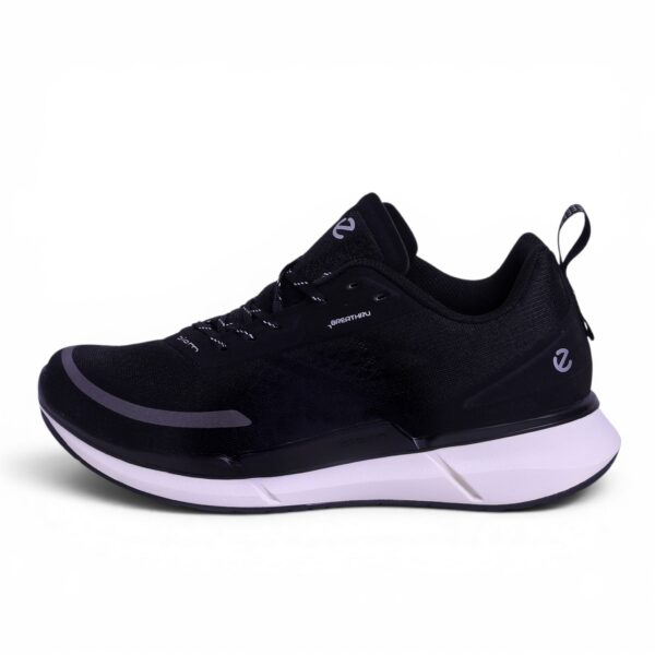 ECCO BIOM 2.2 Natural Motion in Black