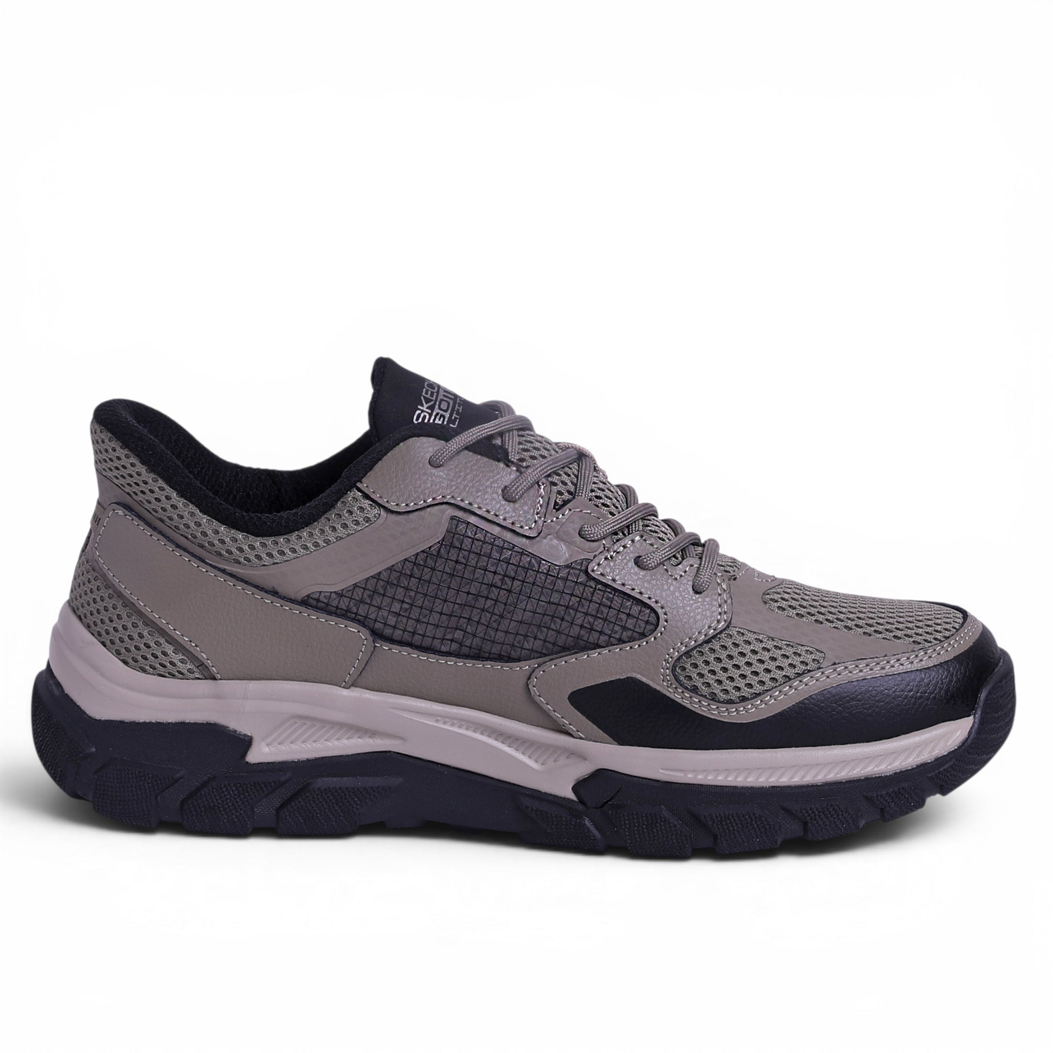Skechers GO TRAIL Altitude 2.0 Slip-ins in Beige - Image 4