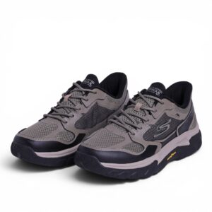 Skechers GO TRAIL Altitude 2.0 Slip-ins in Beige - Image 2
