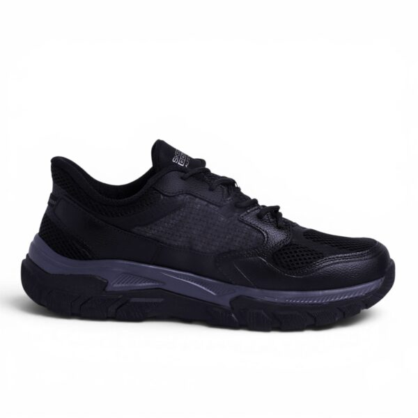 Skechers GO TRAIL Altitude 2.0 Slip-ins in Black