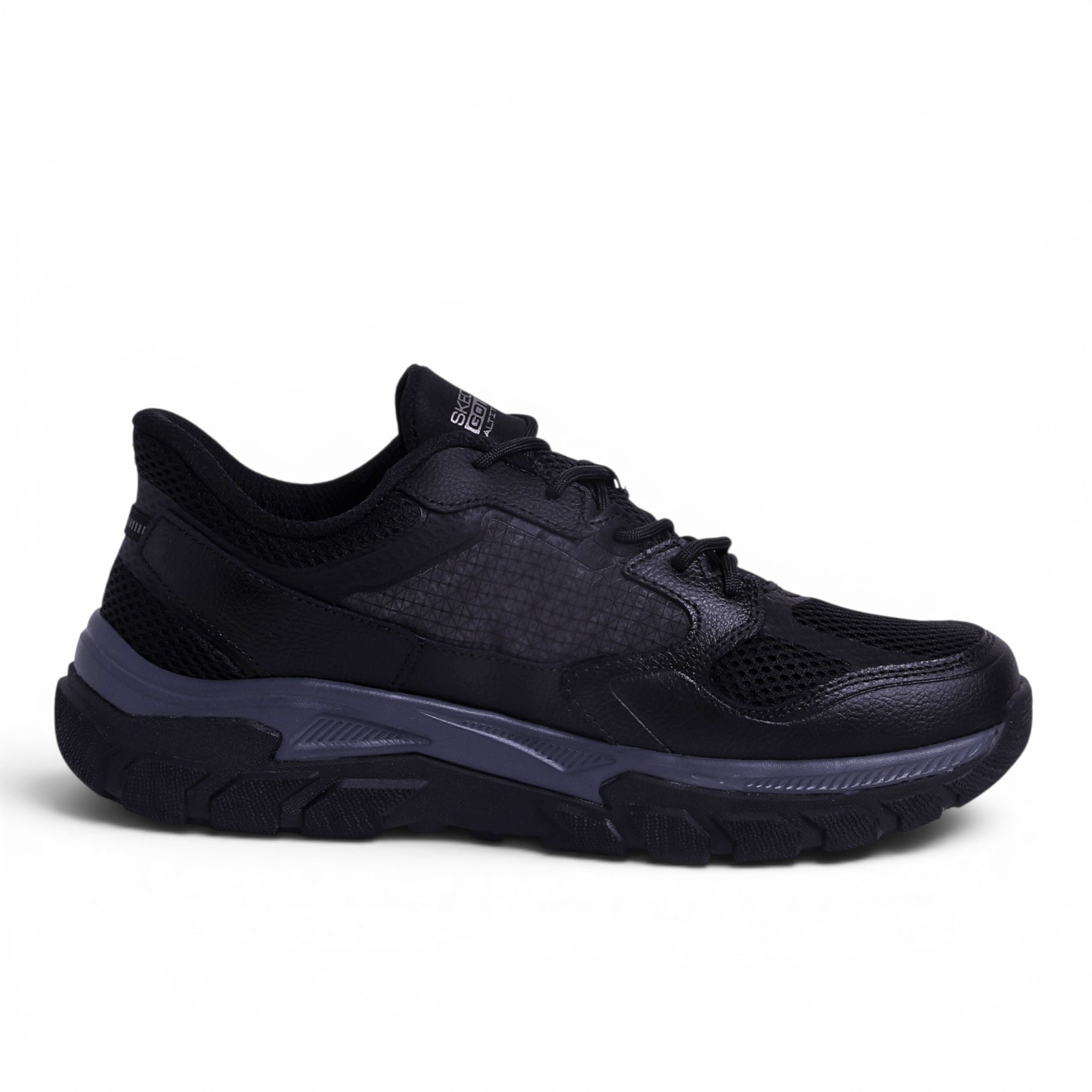 Skechers GO TRAIL Altitude 2.0 Slip-ins in Black - Image 4
