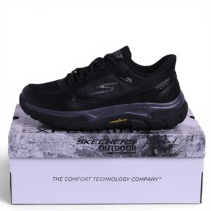 Skechers GO TRAIL Altitude 2.0 Slip-ins in Black - Image 3
