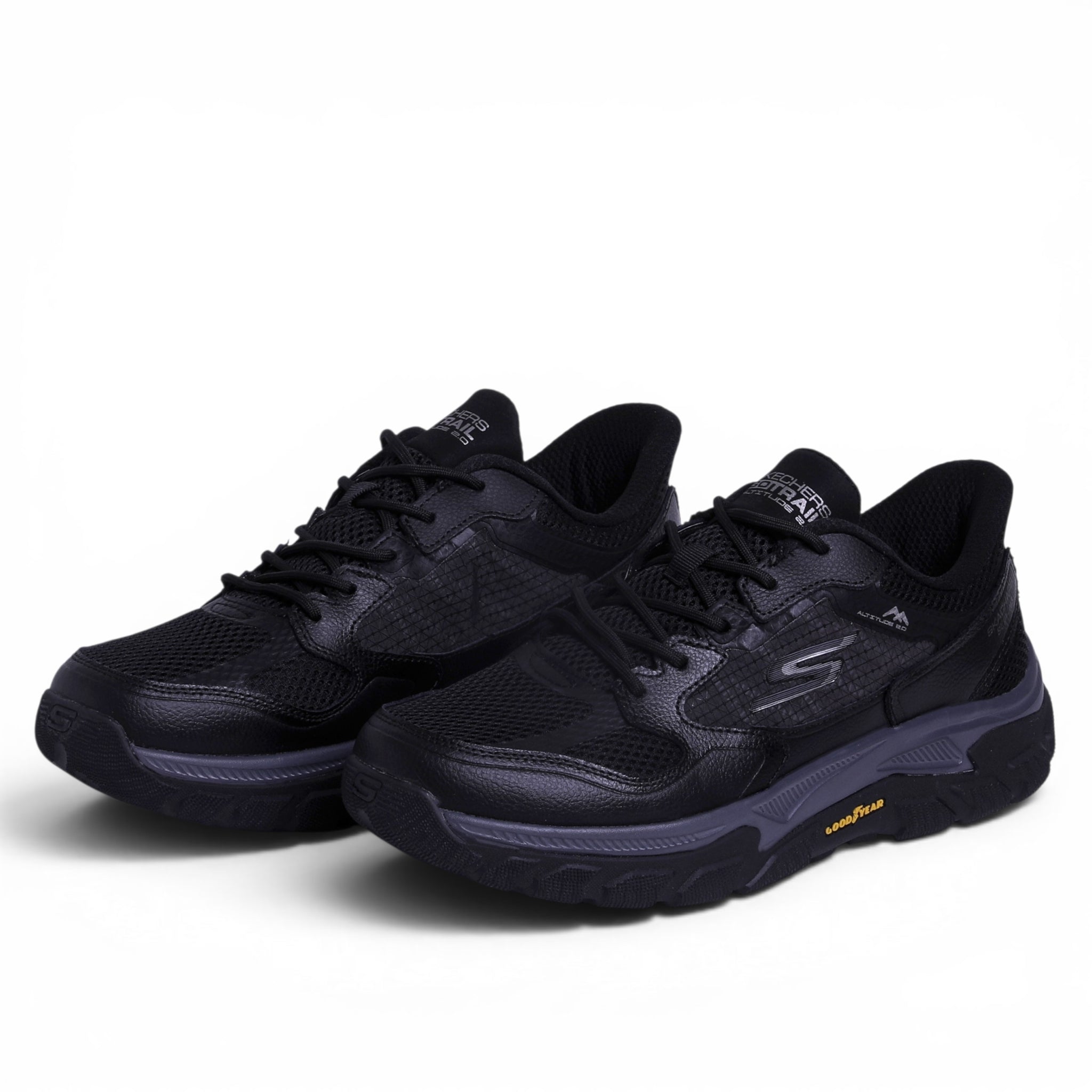 Skechers GO TRAIL Altitude 2.0 Slip-ins in Black - Image 2