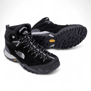 The north face outdoor shoes in Black - Image 3