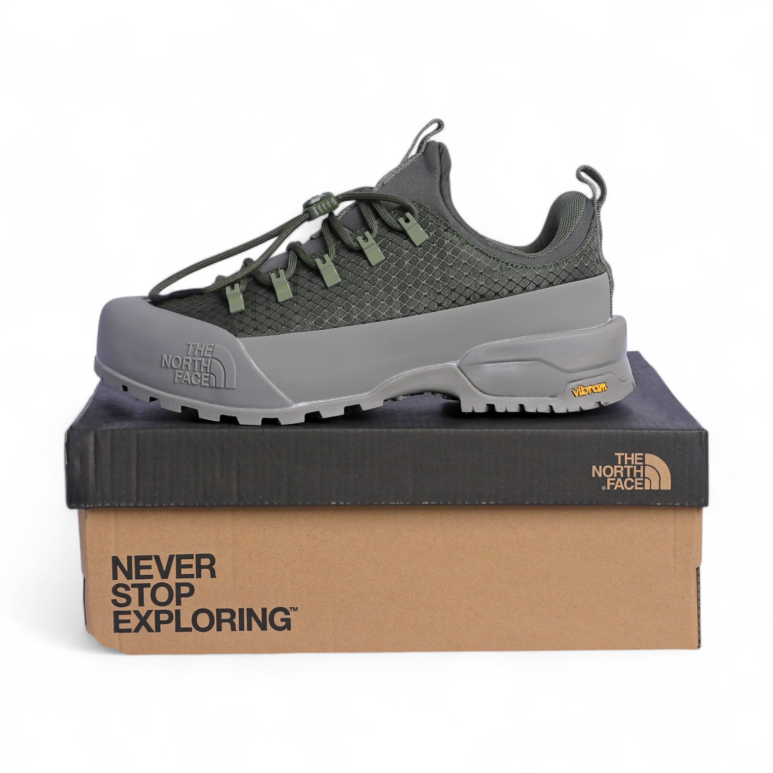 The North Face Glenclyffe Low – Lightweight Outdoor Hiking Shoe in Grey x Green - Image 4