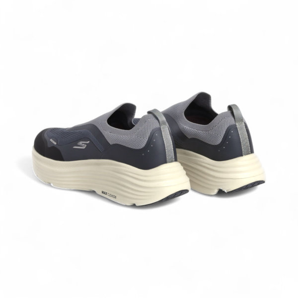 Skechers Air-Cooled Goga Mat in Light Grey
