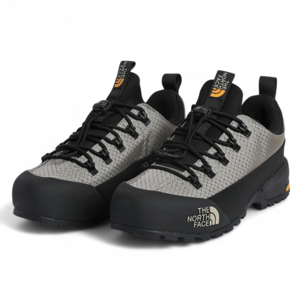 Sneakers The North Face Glenclyffe Low – Lightweight Outdoor Hiking Shoe LW - in Black & Beige