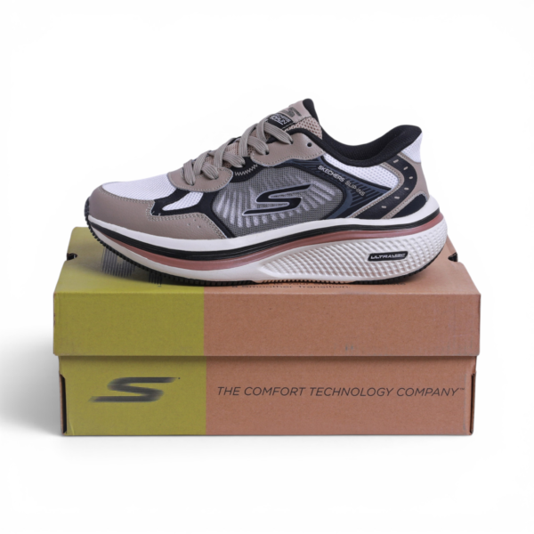Skechers Hands Free Slip-ins Bounder – in White×beige