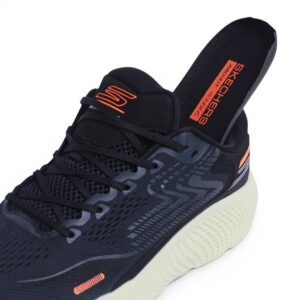 Skechers GO RUN Max Road 6 – in Black - Image 7