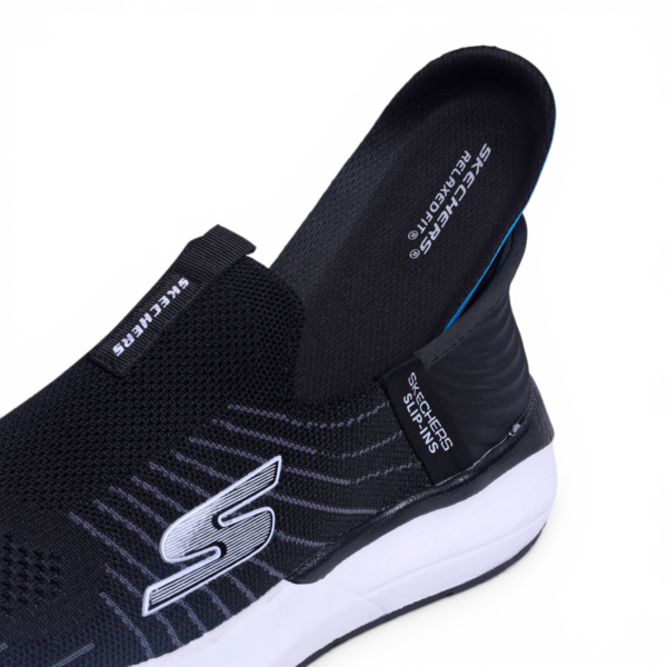 Skechers Hands Free Slip-ins GO WALK Flex – in Black
