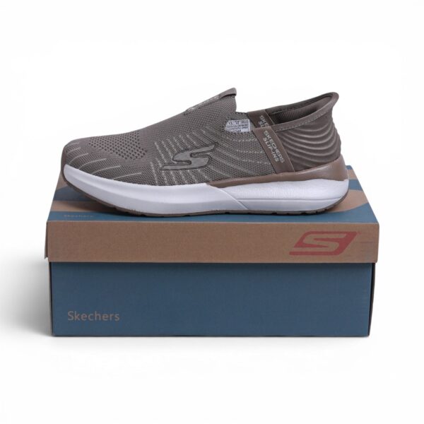 Skechers Hands Free Slip-ins GO WALK Flex – in Beige