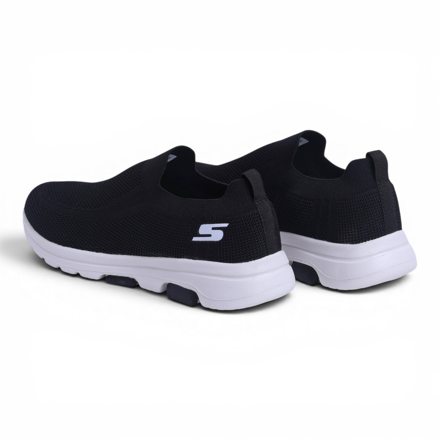 Skechers GO WALK Slip-On Knit – in Black - Image 5
