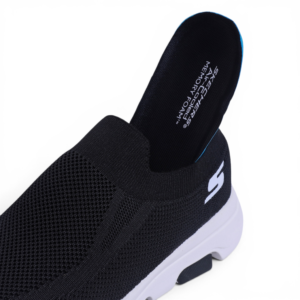 Skechers GO WALK Slip-On Knit – in Black - Image 7