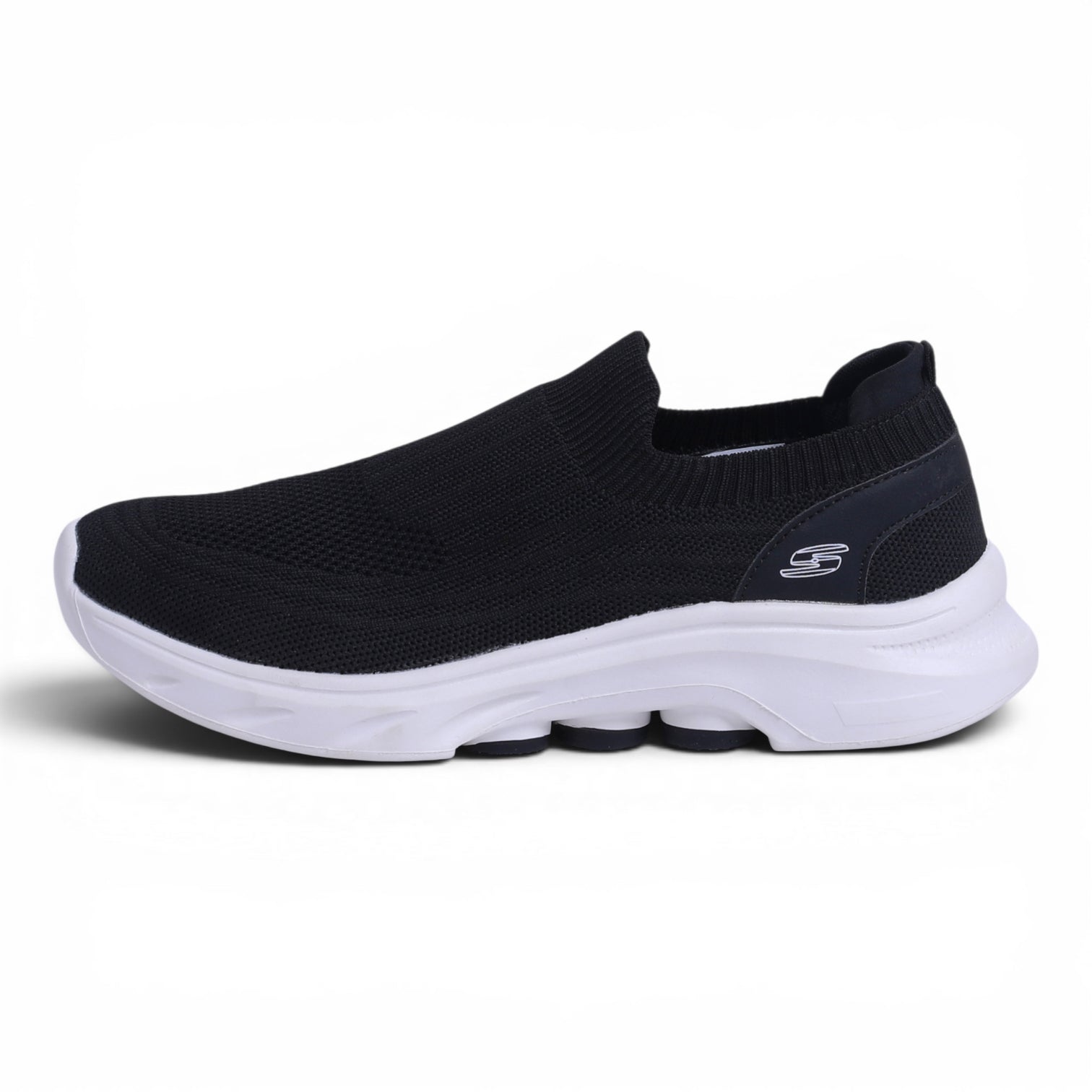 WALK Comfort – Lightweight Walking Shoes with All-Day Support – in Black - Image 1