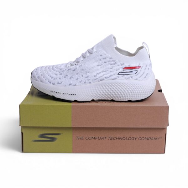 Skechers GO RUN Carbon Infused – in White