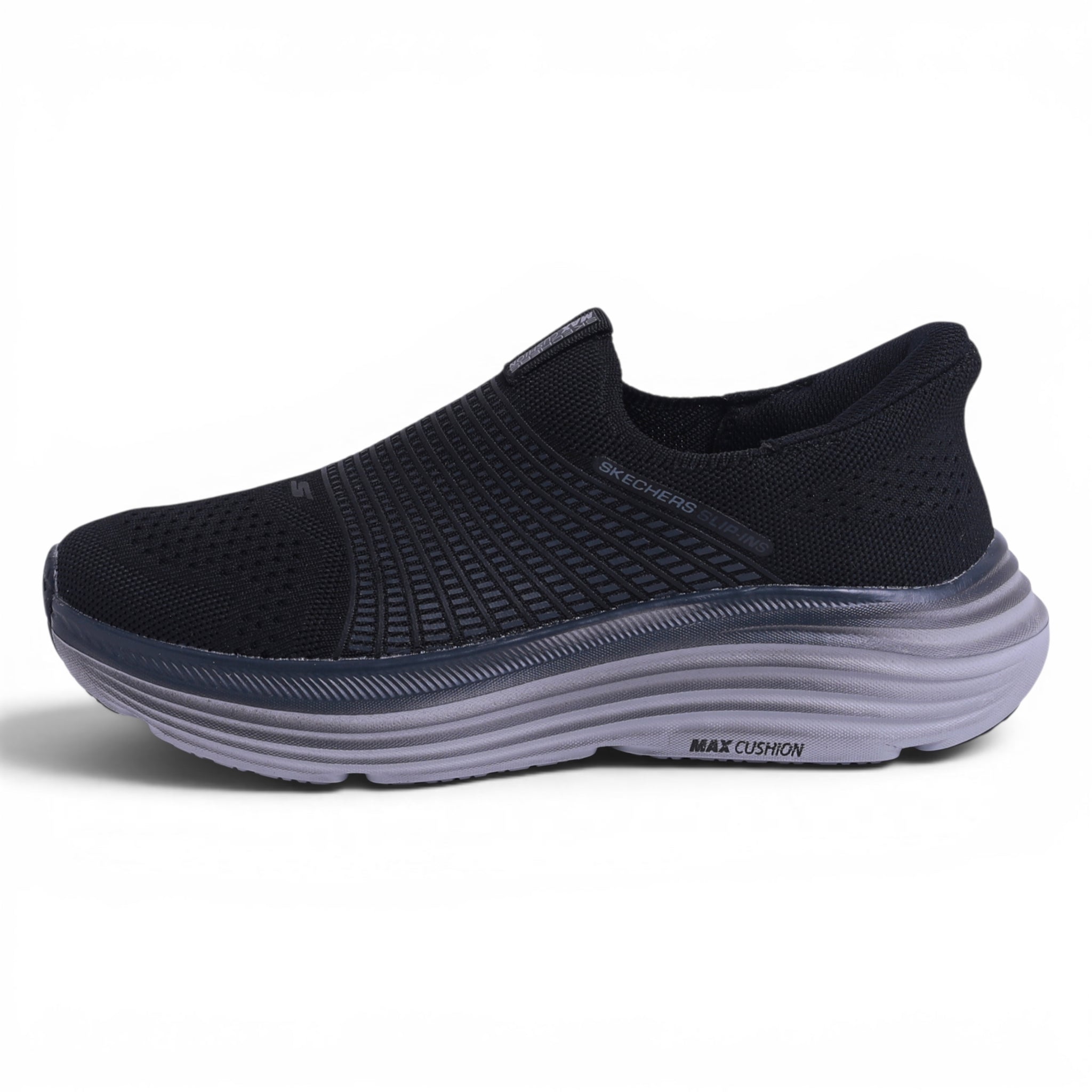 Skechers Slip-ins Performance Max Cushioning Endeavour – in Black - Image 1