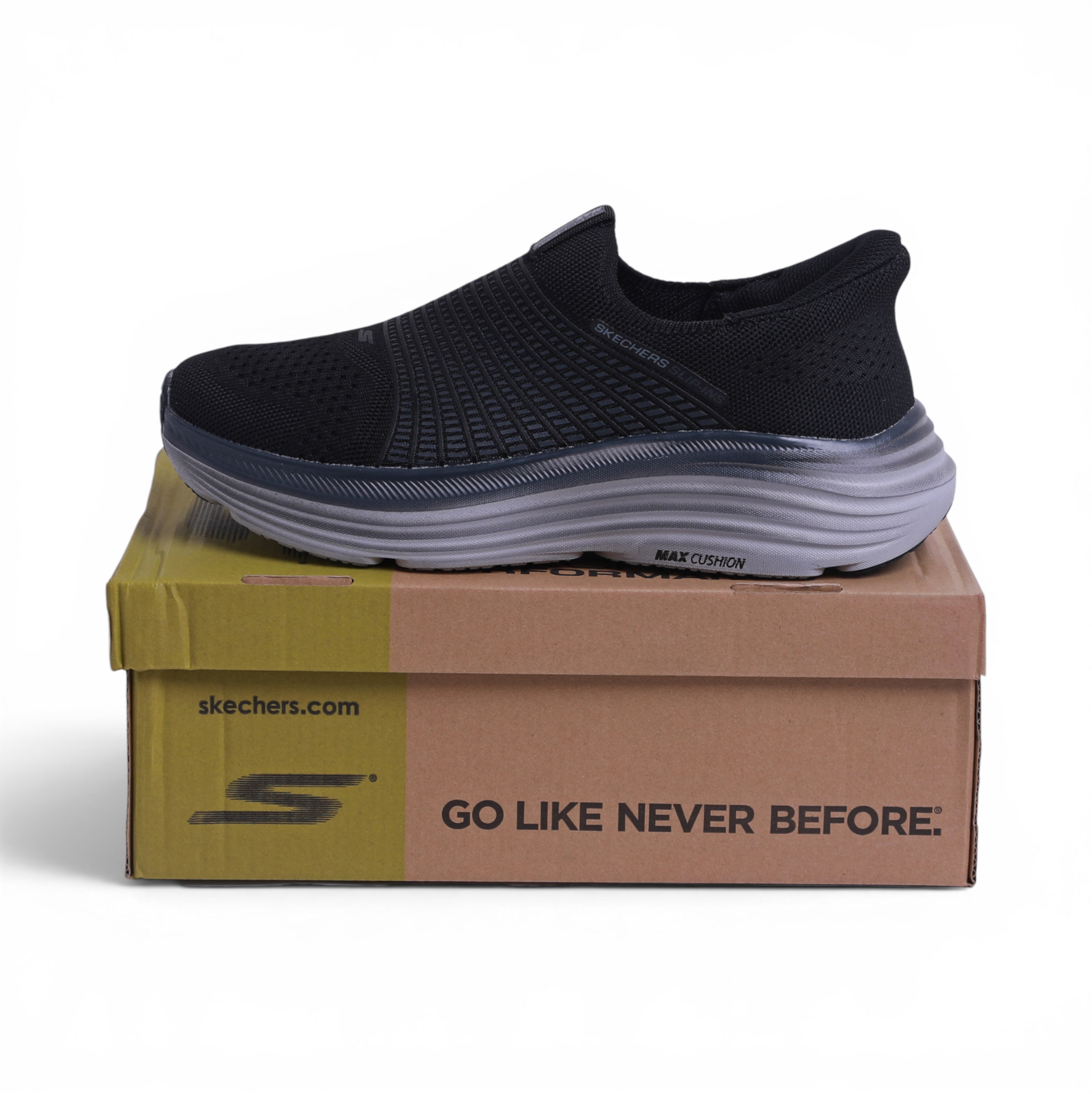 Skechers Slip-ins Performance Max Cushioning Endeavour – in Black - Image 3