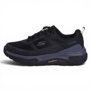 Skechers Escape Plan 2.0 Goodyear - in Black