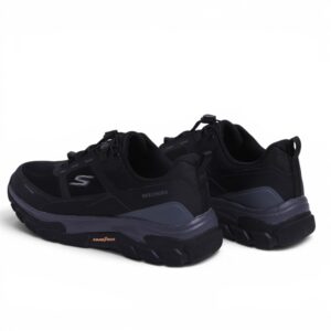 Skechers Escape Plan 2.0 Goodyear - in Black - Image 5