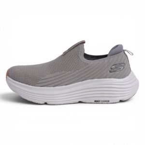 Skechers Hands Free Slip-ins Max Cushioning – in Beige